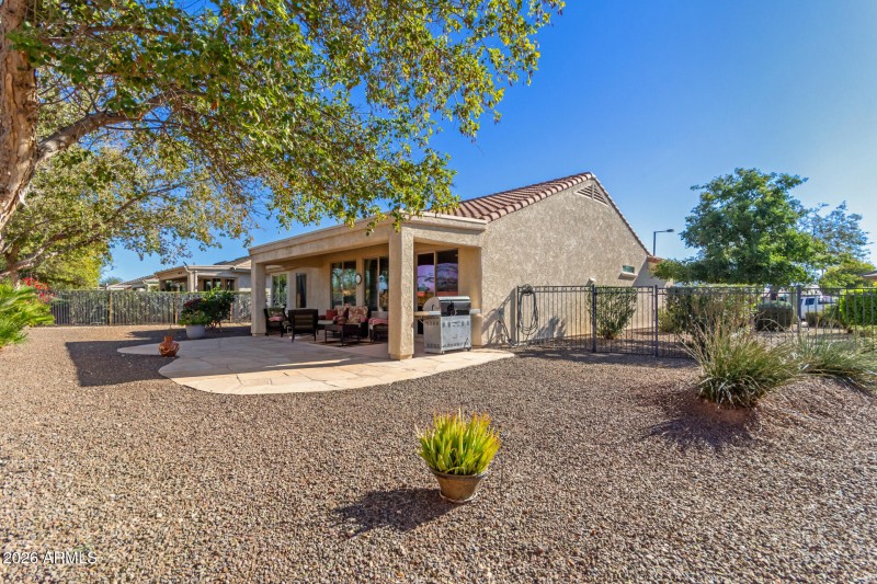 Large wide lot for added privacy