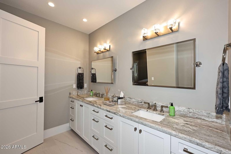 2nd Guest Bedroom-Enauite