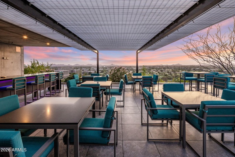 Rooftop Outdoor Seating