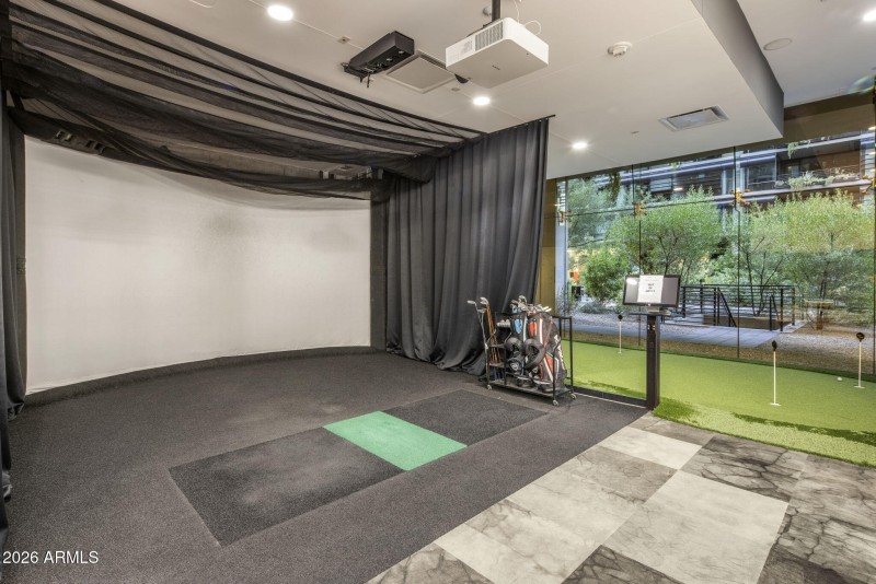 Indoor Golf Simulator