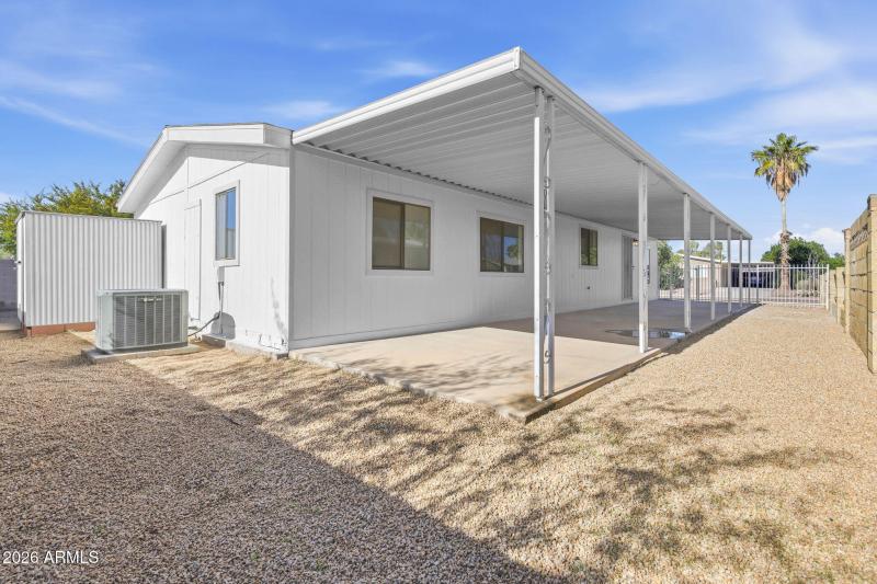 24-web-or-mls-2913 E Piute Dr-24