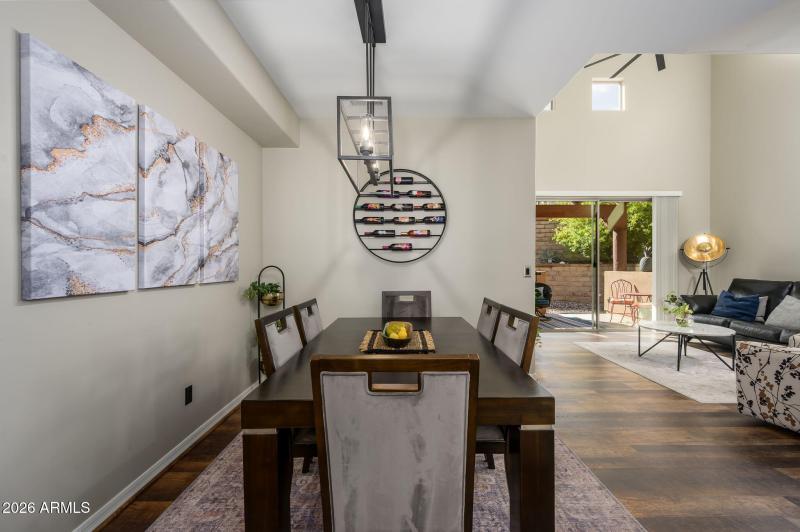 60-web-or-mls-FountainHillsBlvd705-9