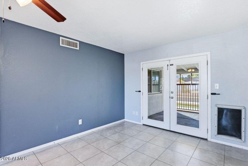 17-web-or-mls-839 W Kerry Ln Phoenix, AZ