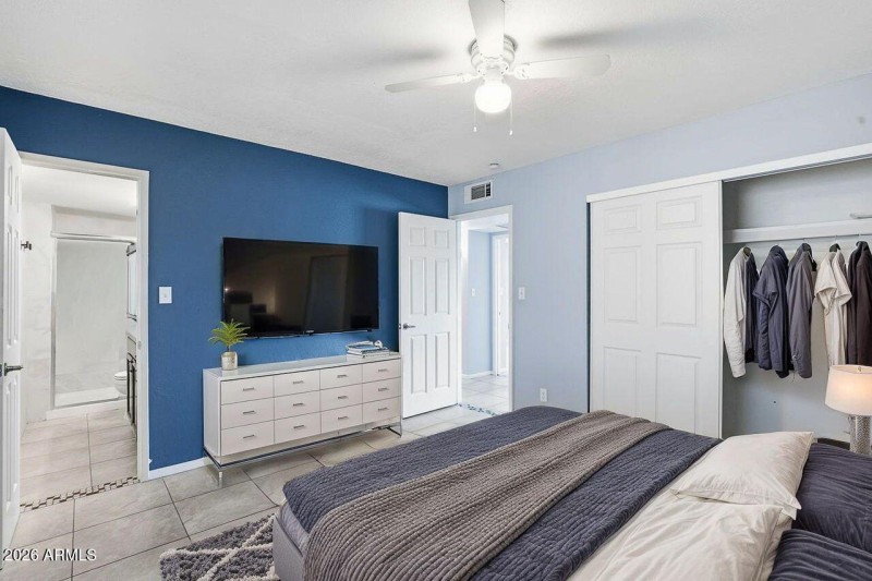 29-web-or-mls-839 W Kerry Ln Phoenix, AZ