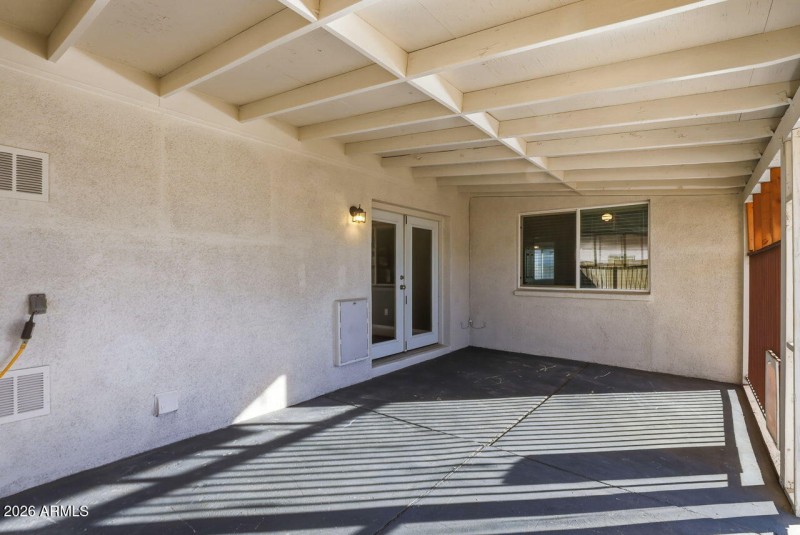 35-web-or-mls-839 W Kerry Ln Phoenix, AZ