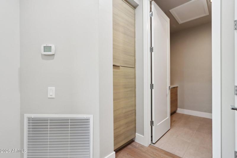 Extra cabinet & storage space