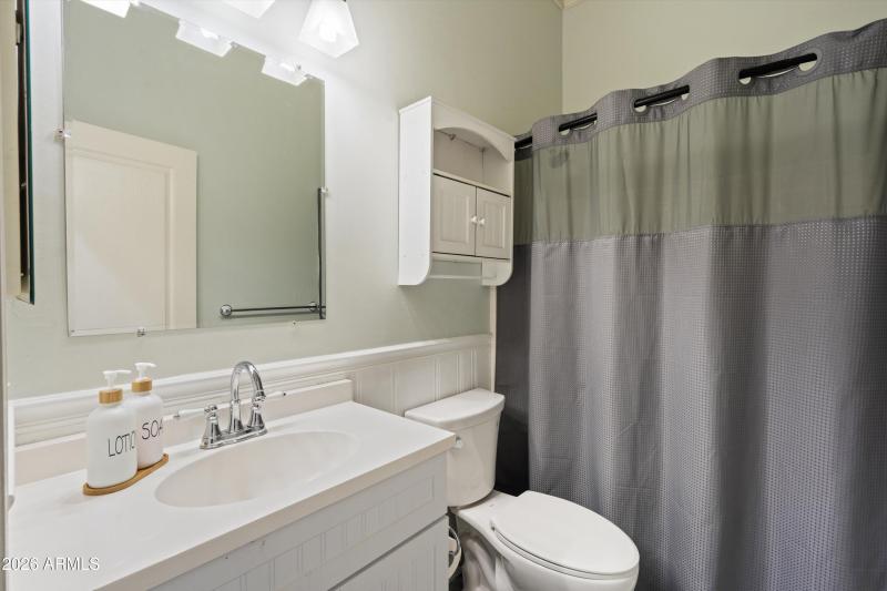 Bath With Soaking Tub