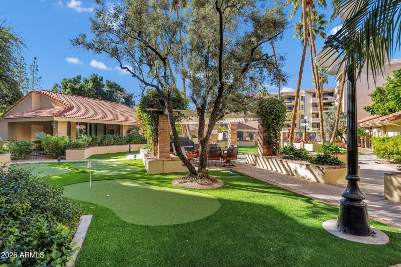 4200 N Miller Rd #321-38