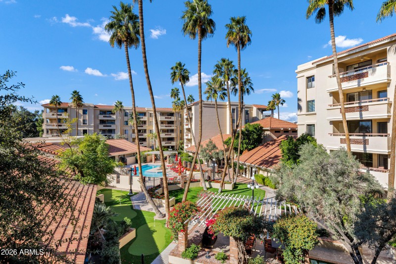 4200 N Miller Rd #321-23