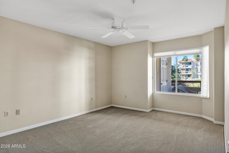 4200 N Miller Rd #321-14