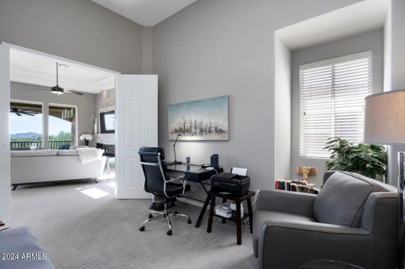 3rd bedroom / Office