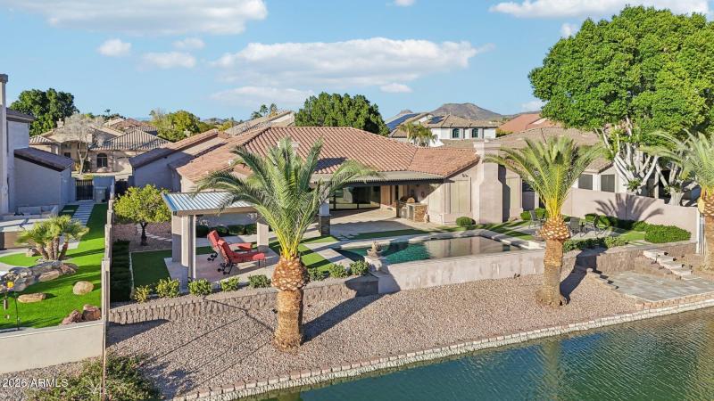 50-web-or-mls-W Firebird Dr-S1001-050