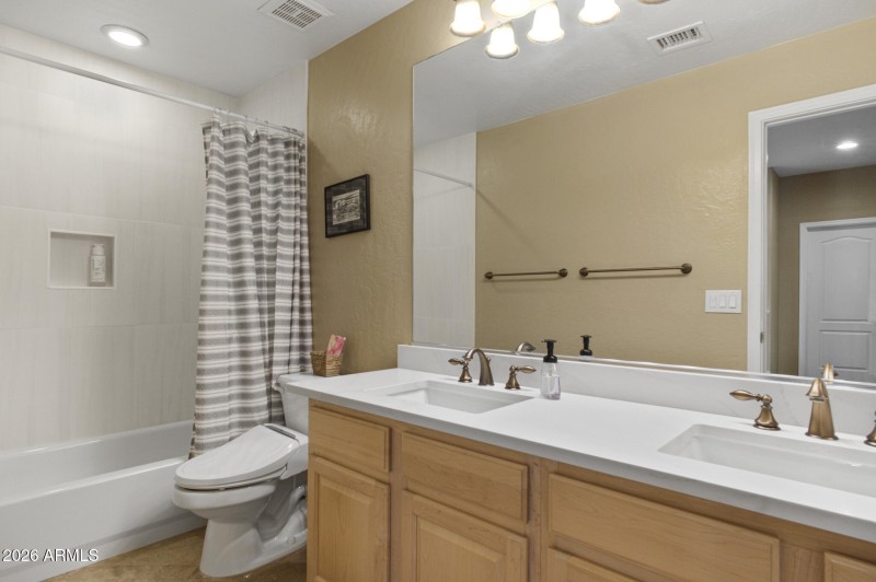 Branka Realty Home-35