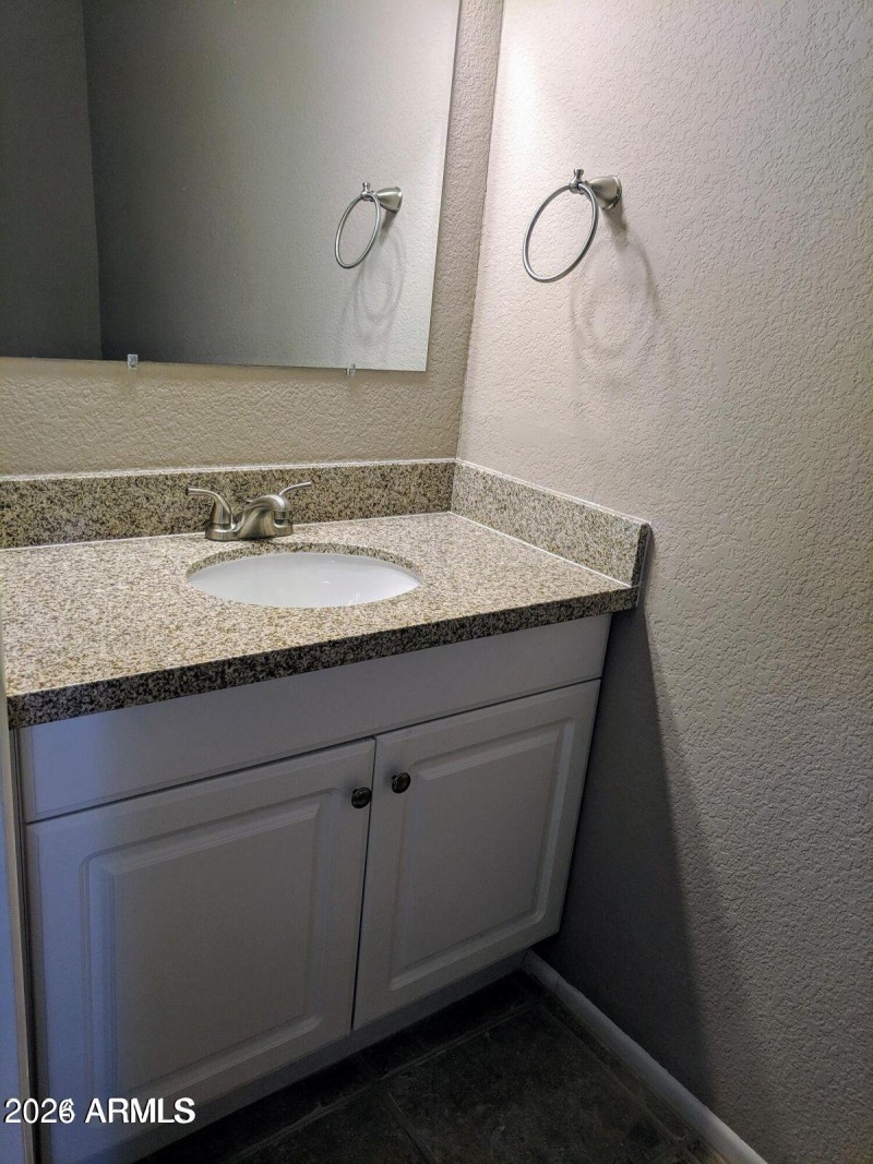 20241219192610058309000000-o