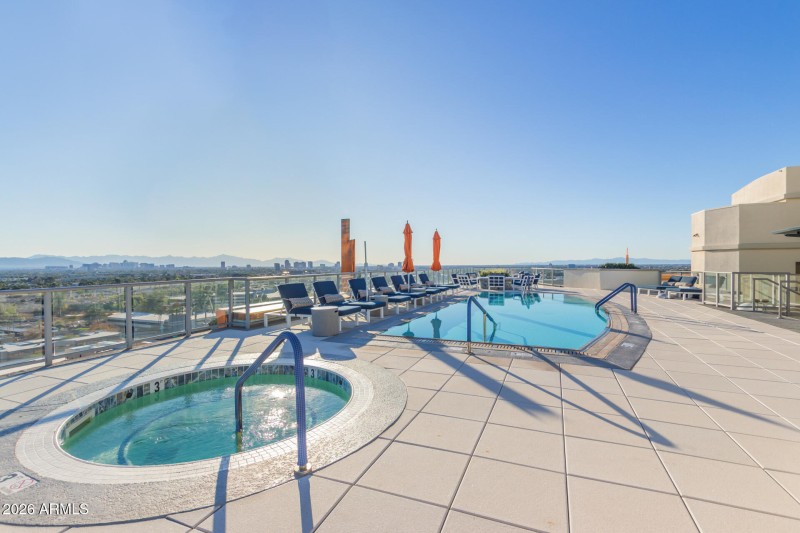Rooftop Pool & Spa with City Views
