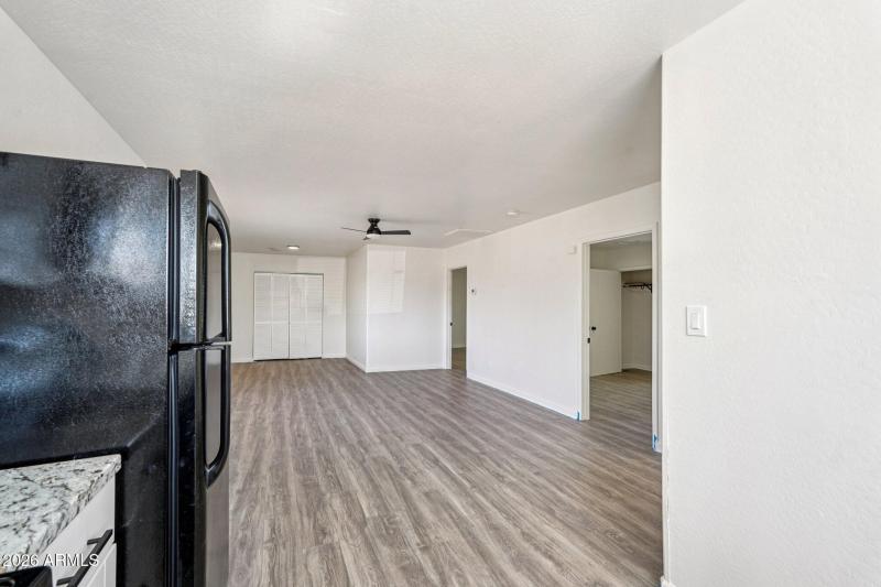 14-web-or-mls-E Pueblo Ave-S1201-014