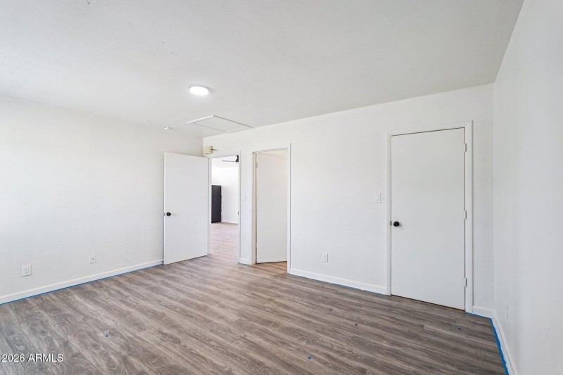 23-web-or-mls-E Pueblo Ave-S1201-023