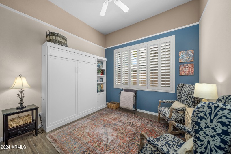 18-guest bedroom_office_study