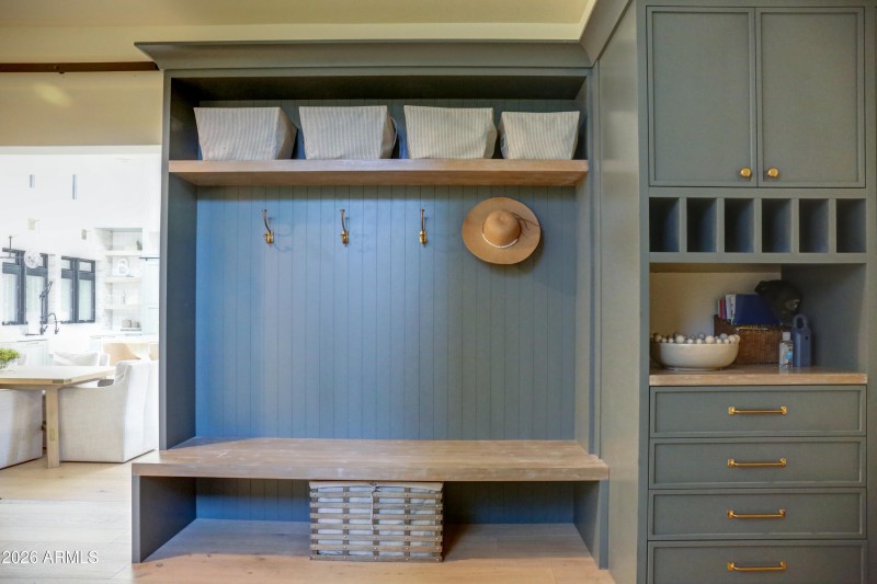 Lockers/Key Drop Off Garage