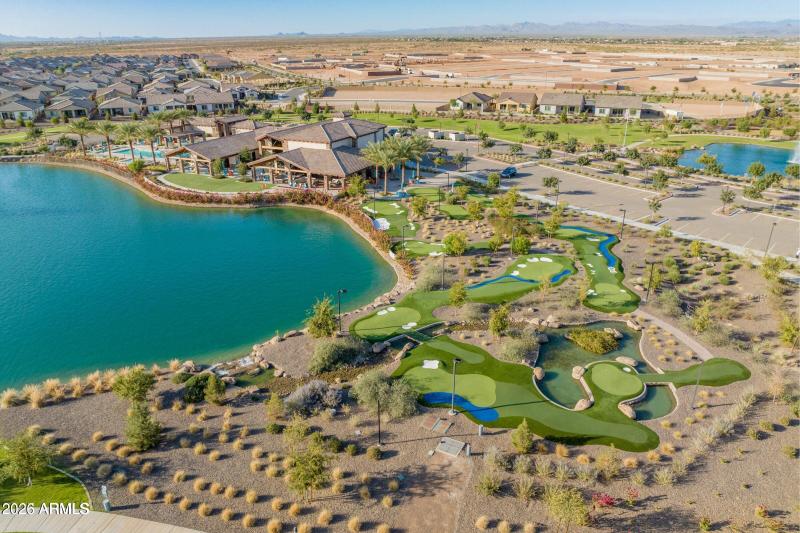 20251119060108943770000000-o