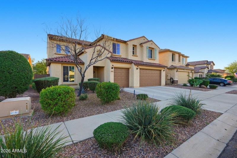 Front - 2609 W Rabjohn