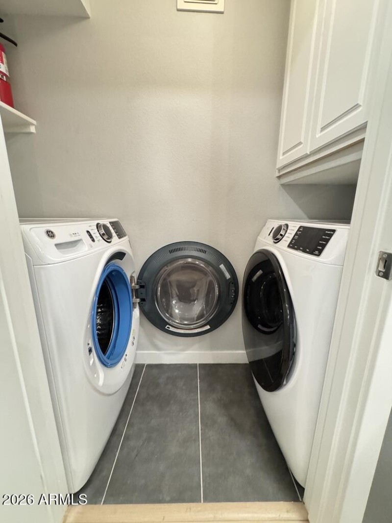 B3A94CD4-1AA4-4029-8486-3A7C1B419B93_1_1