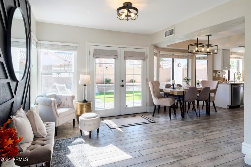 040_3207 Wescott Dr HR