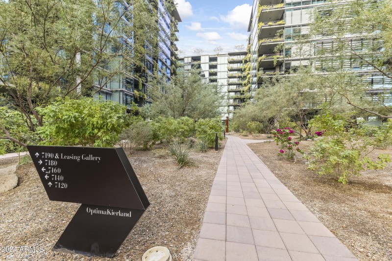 Optima Kierland 7180