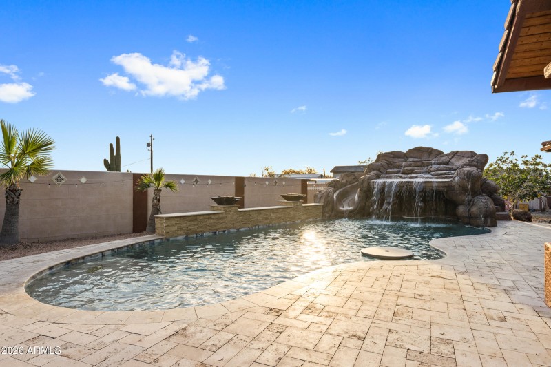 5029 E Roundup St-41