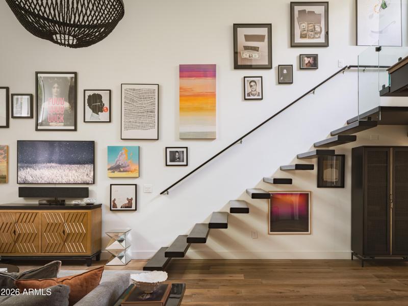 JR36 RPrice Bridgewood Beadle - 0759 WEB