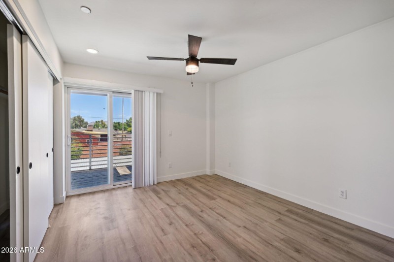 3644 E McDowell Rd-016