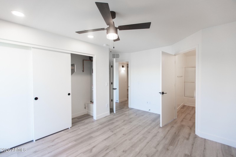 3644-e-mcdowell-rd-phoenix-az-building-p