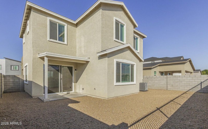 Exterior Rear View Lot 3