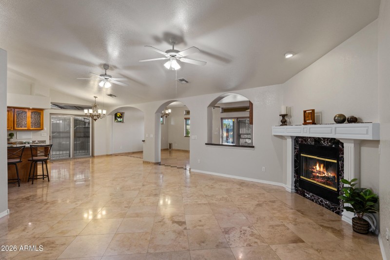 5029 E Roundup St-10