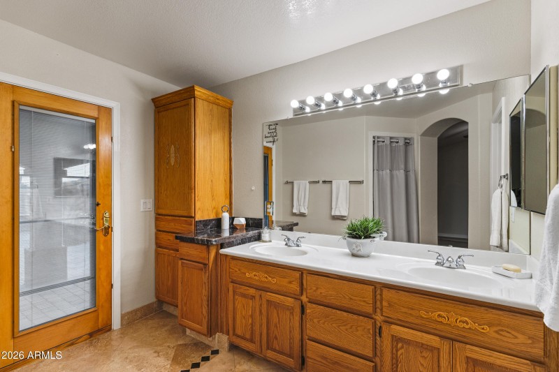 5029 E Roundup St-31