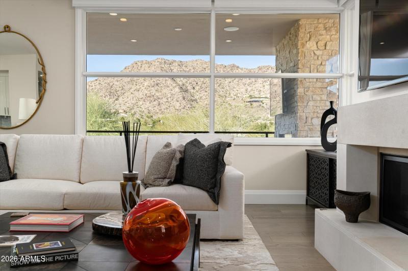 010_Great Room Views