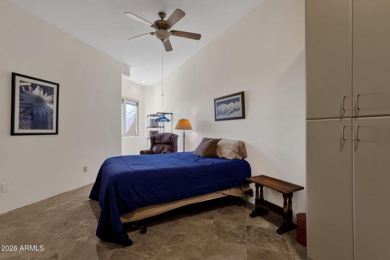 039_Lower Level Bedroom II