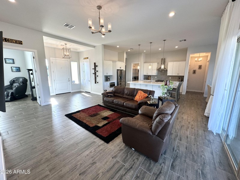 8-GreatRoom + Front Entry