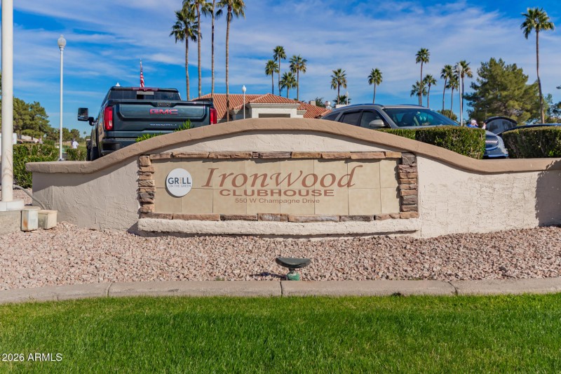 Nearby Clubhouse/Restaurant