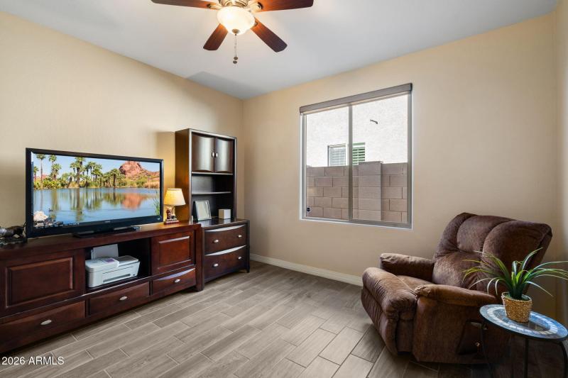 19-web-or-mls-_DSC8770