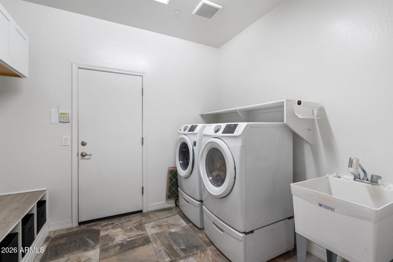 23-web-or-mls-_DSC8773