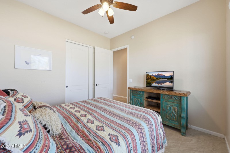 Guest bed 3 east wing