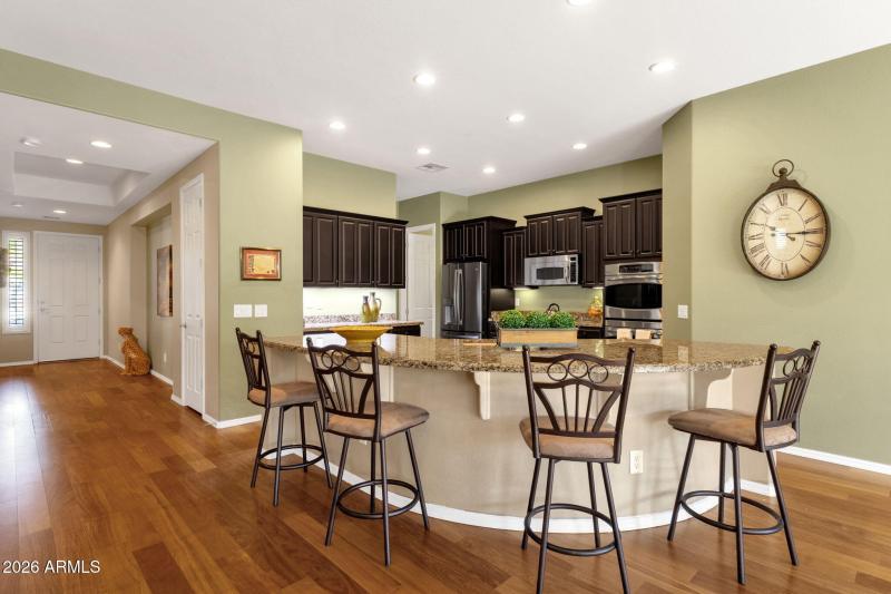 22-web-or-mls-4521-e-carob-dr