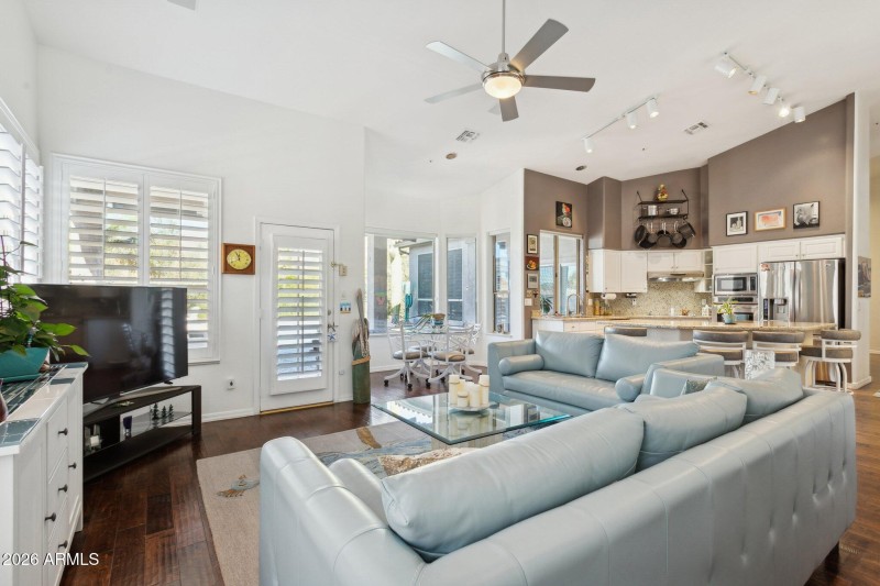 12-web-or-mls-13928-e-lupine-ave