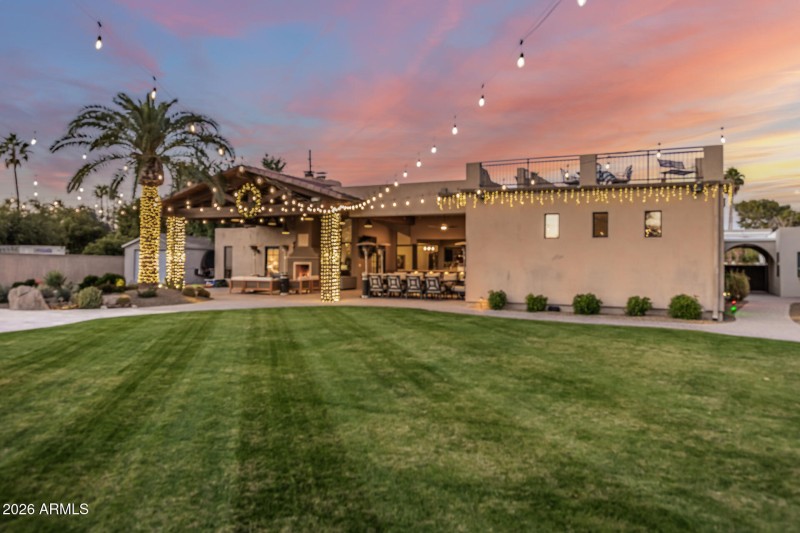 Covered Outdoor Kitchen and Dining