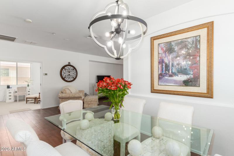 0009-09 Dove Wing 12122