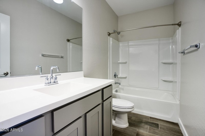 1255 N ARIZONA AVE 1298