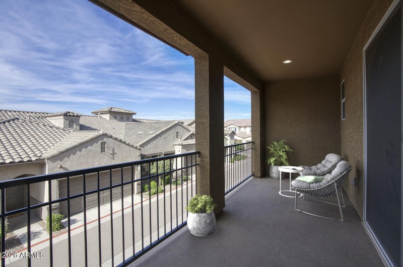 1255 N ARIZONA AVE 1298