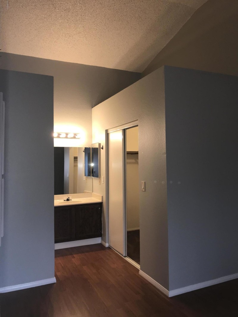 33CBBE97-BA0E-46E0-A450-53838D16F043