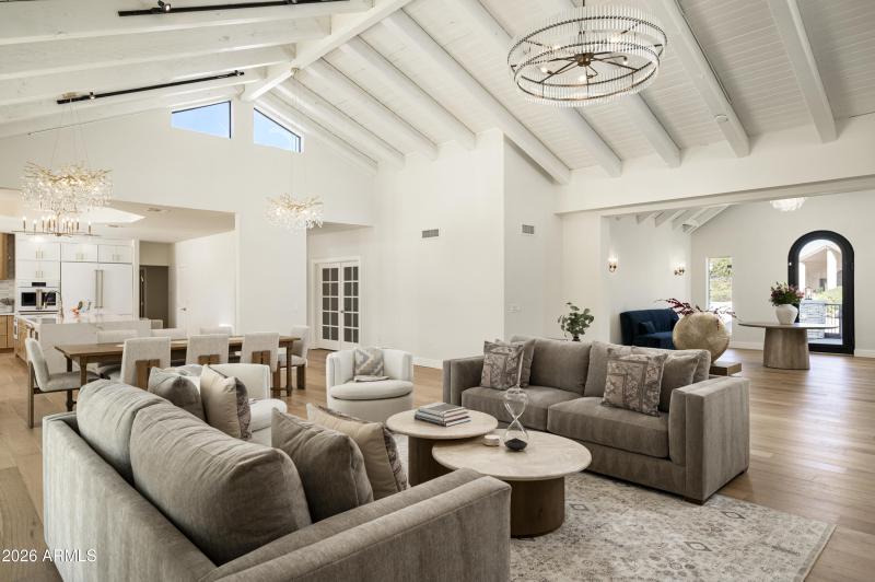 10111 E Cholla St-10